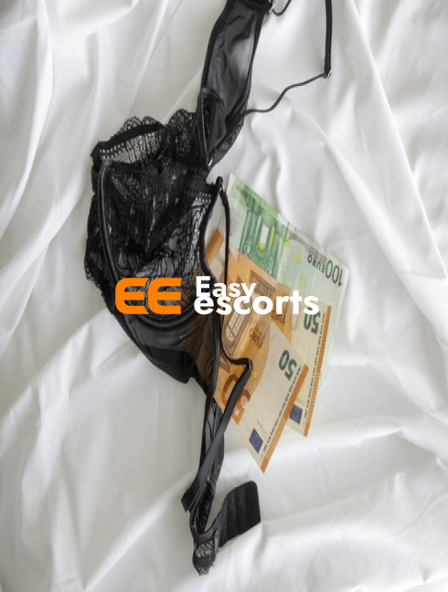 Thoughtfully Curated Bangalore Escort Companionship