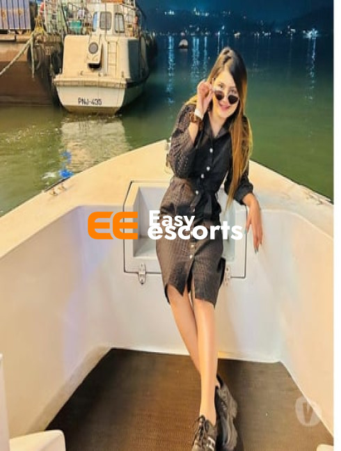 Independent Professional Model | Genuine Service – Ishika