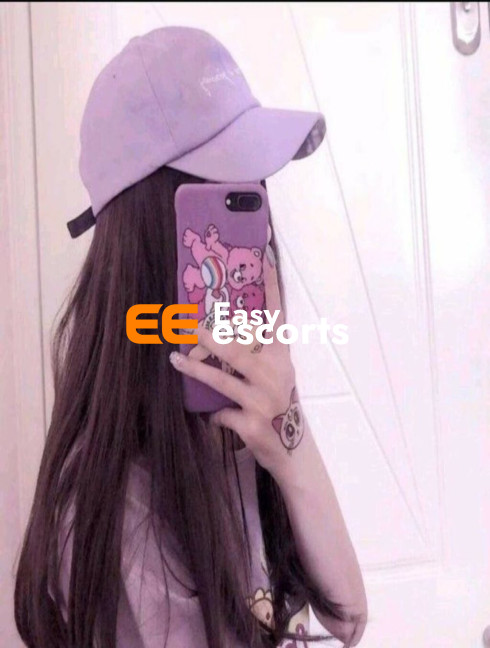 Noida Reliable Escort Service for Discreet Company