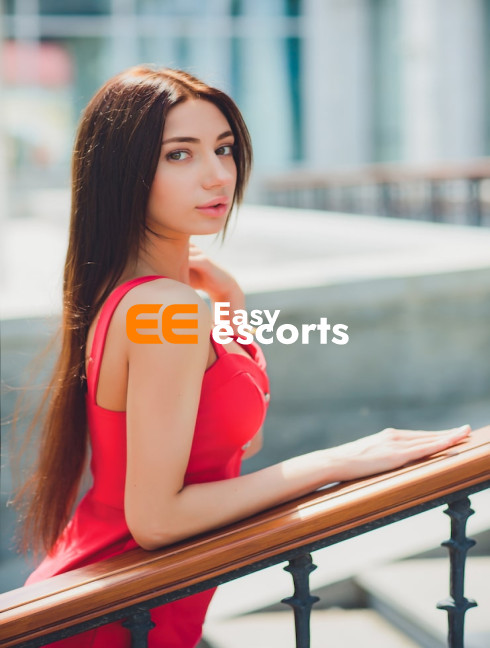 Fast Response Noida Escort Service with Independent Escorts